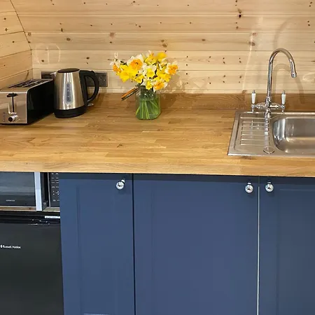 The Eden Hideaway - Uk1554